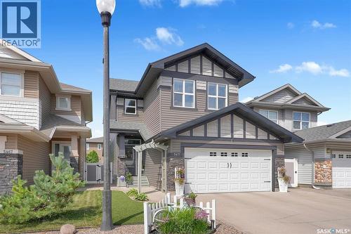 5471 Universal Crescent, Regina, SK - Outdoor With Facade