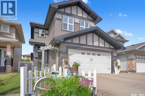 5471 Universal Crescent, Regina, SK - Outdoor