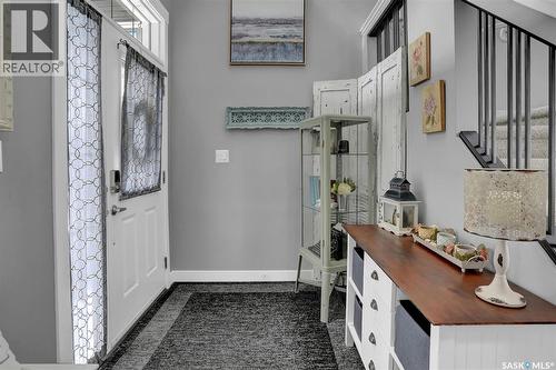 5471 Universal Crescent, Regina, SK - Indoor
