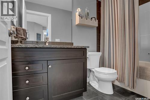 5471 Universal Crescent, Regina, SK - Indoor Photo Showing Bathroom
