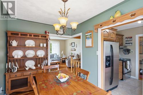 2 Juniper Crescent, Traytown, NL - Indoor Photo Showing Dining Room