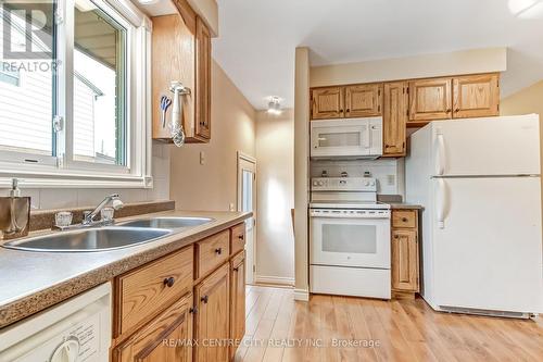 153 Highview Drive, St. Thomas, ON - Indoor Photo Showing Kitchen With Double Sink