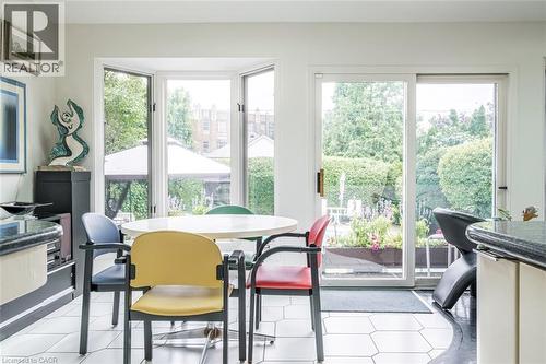 107 Bond Street S, Hamilton, ON - Indoor Photo Showing Dining Room