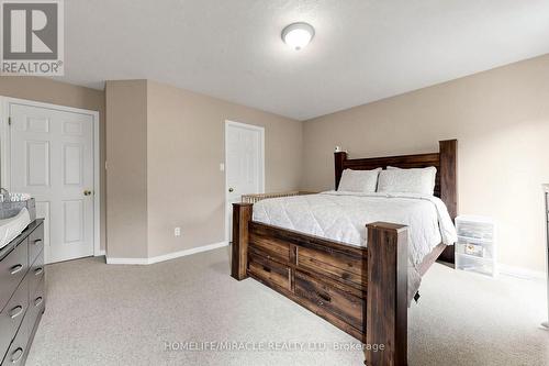 378 Mountain Laurel Crescent, Kitchener, ON - Indoor Photo Showing Bedroom