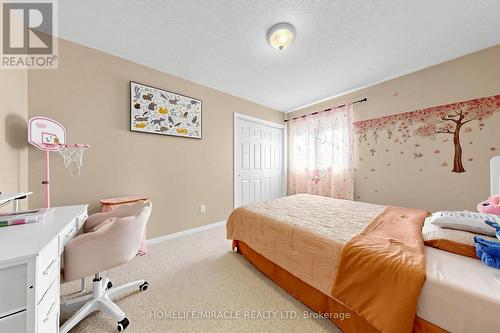 378 Mountain Laurel Crescent, Kitchener, ON - Indoor Photo Showing Bedroom