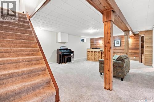 220 Frontenac Drive, Regina, SK - Indoor