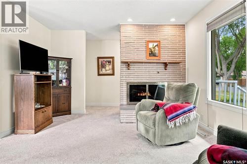 220 Frontenac Drive, Regina, SK - Indoor With Fireplace