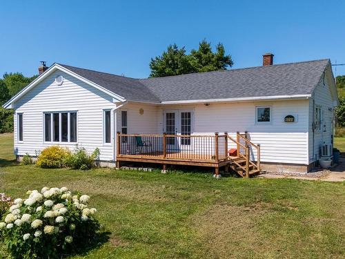 6055 Highway 12, North Alton, NS - Outdoor With Deck Patio Veranda