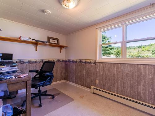 6055 Highway 12, North Alton, NS - Indoor Photo Showing Office