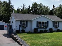 148 FOREST HILL Drive  Valley, NS B2N 6K1