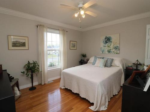 148 Forest Hill Drive, Valley, NS - Indoor Photo Showing Bedroom