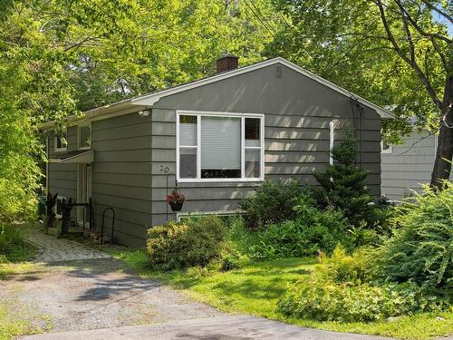 20 Kirk Road  Halifax, NS B3P 1A7