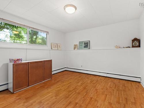20 Kirk Road, Halifax, NS - Indoor Photo Showing Other Room