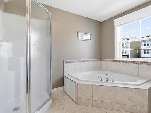 30 Outrigger Crescent, Halifax, NS - Indoor Photo Showing Bathroom