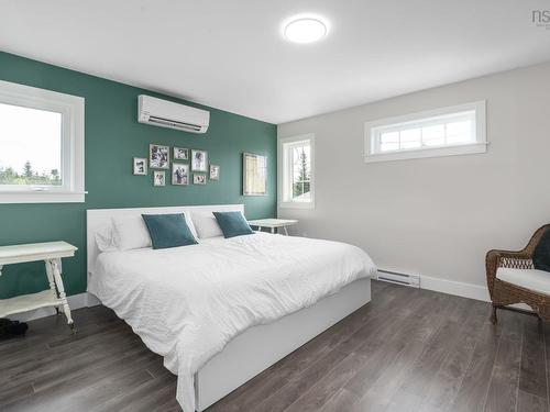 1303 Ketch Harbour Road, Ketch Harbour, NS - Indoor Photo Showing Bedroom