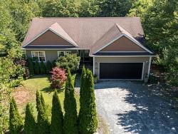 185 Thomas Street Lake Echo, NS B3E 1M7