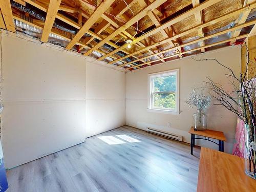 185 Thomas Street, Lake Echo, NS - Indoor