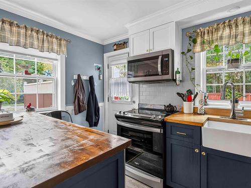 130 Sunset Crescent, Middleton, NS - Indoor Photo Showing Kitchen