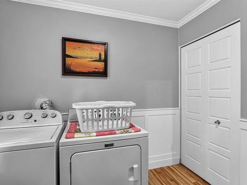 130 Sunset Crescent, Middleton, NS - Indoor Photo Showing Laundry Room