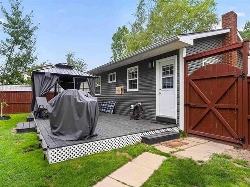 130 Sunset Crescent, Middleton, NS - Outdoor With Deck Patio Veranda With Exterior