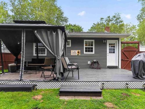 130 Sunset Crescent, Middleton, NS - Outdoor With Deck Patio Veranda With Exterior