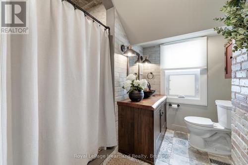 5 Britannia Road W, Goderich (Goderich (Town)), ON - Indoor Photo Showing Bathroom