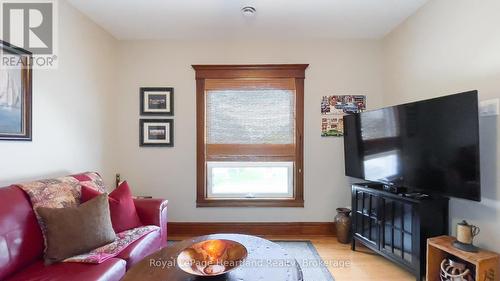 5 Britannia Road W, Goderich (Goderich (Town)), ON - Indoor