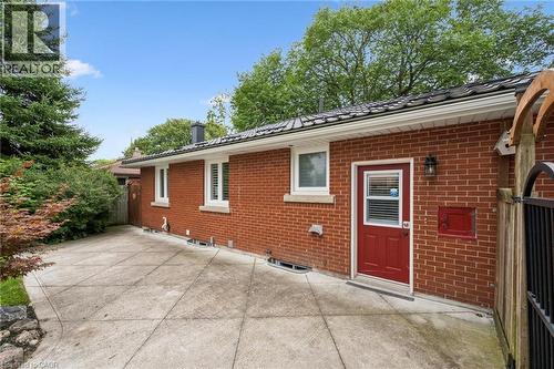 10 Sumac Place, Guelph, ON - Outdoor With Exterior