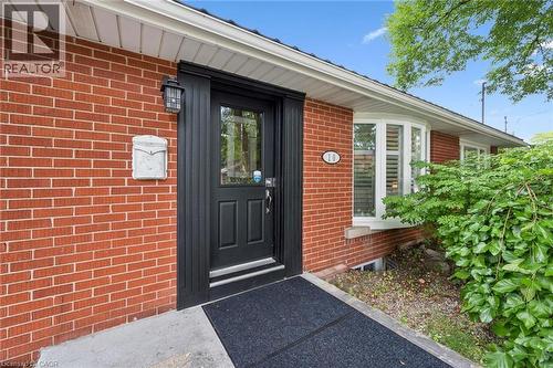 10 Sumac Place, Guelph, ON - Outdoor With Exterior