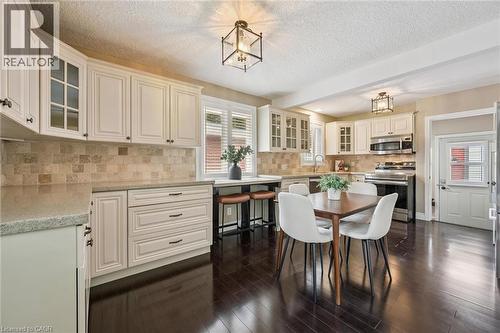 10 Sumac Place, Guelph, ON - Indoor