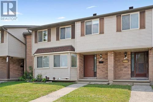 2 - 750 Erinbrook Drive, Kitchener, ON - Outdoor