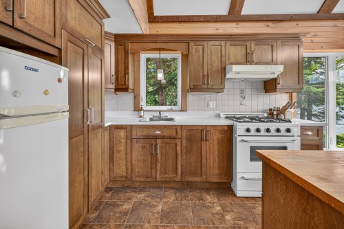 Cuisine - 1 Lac Delaney, Saint-Raymond, QC - Indoor Photo Showing Kitchen