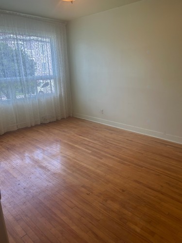 Chambre à coucher - 320 Rue Des Forges, Laval (Duvernay), QC - Indoor Photo Showing Other Room
