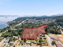 445 Parkhill Terr Ladysmith, BC V9G 1V6