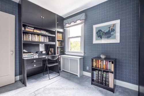107 Bond Street S, Hamilton, ON - Indoor Photo Showing Office