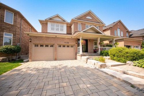 7134 Hallsands Drive, Mississauga, ON - Outdoor With Deck Patio Veranda With Facade