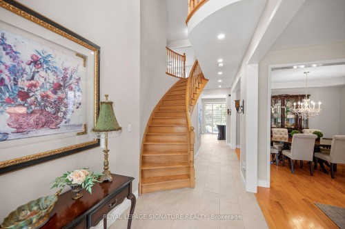7134 Hallsands Drive, Mississauga, ON - Indoor Photo Showing Other Room