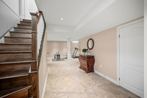 7134 Hallsands Drive, Mississauga, ON - Indoor Photo Showing Other Room