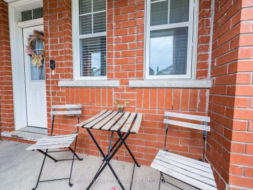 903 Penson Crescent, Milton, ON - Outdoor With Exterior