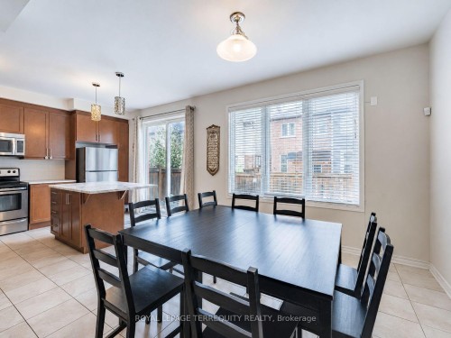 903 Penson Crescent, Milton, ON - Indoor