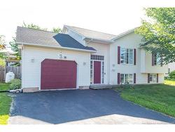 23 Hillary CRES  Moncton, NB E1C 0A8