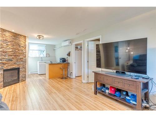 23 Hillary Cres, Moncton, NB 