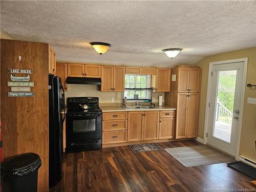 44 Shore Rd, Clarks Corner, NB 