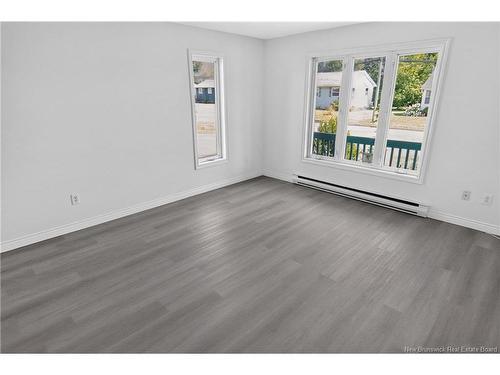 32 Milroth Ave, Moncton, NB 