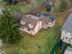 21 Yongeview Avenue  Richmond Hill, ON L4C 7A3
