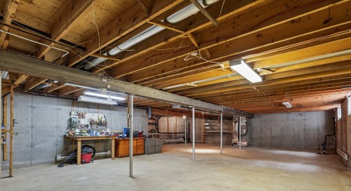 Sous-sol - 14 Rue Kilteevan, Hudson, QC - Indoor Photo Showing Basement