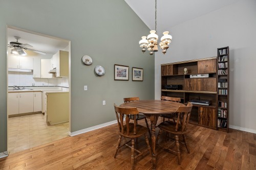 Salle à manger - 14 Rue Kilteevan, Hudson, QC - Indoor Photo Showing Dining Room