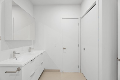 Bathroom - 3-160 Rue Du Cantouque, Mont-Tremblant, QC - Indoor