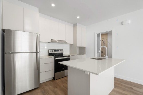 Kitchen - 3-160 Rue Du Cantouque, Mont-Tremblant, QC - Indoor Photo Showing Kitchen With Upgraded Kitchen