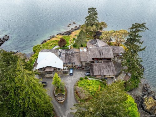 1424 Gillespie Rd, Sooke, BC 